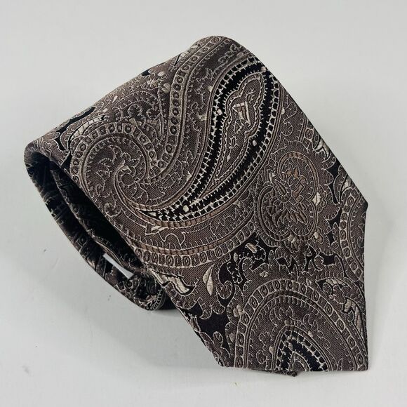 Michael Kors 100% Silk Necktie Tie Paisley Beige Brown 3 1/2 x 59 - Picture 1 of 3